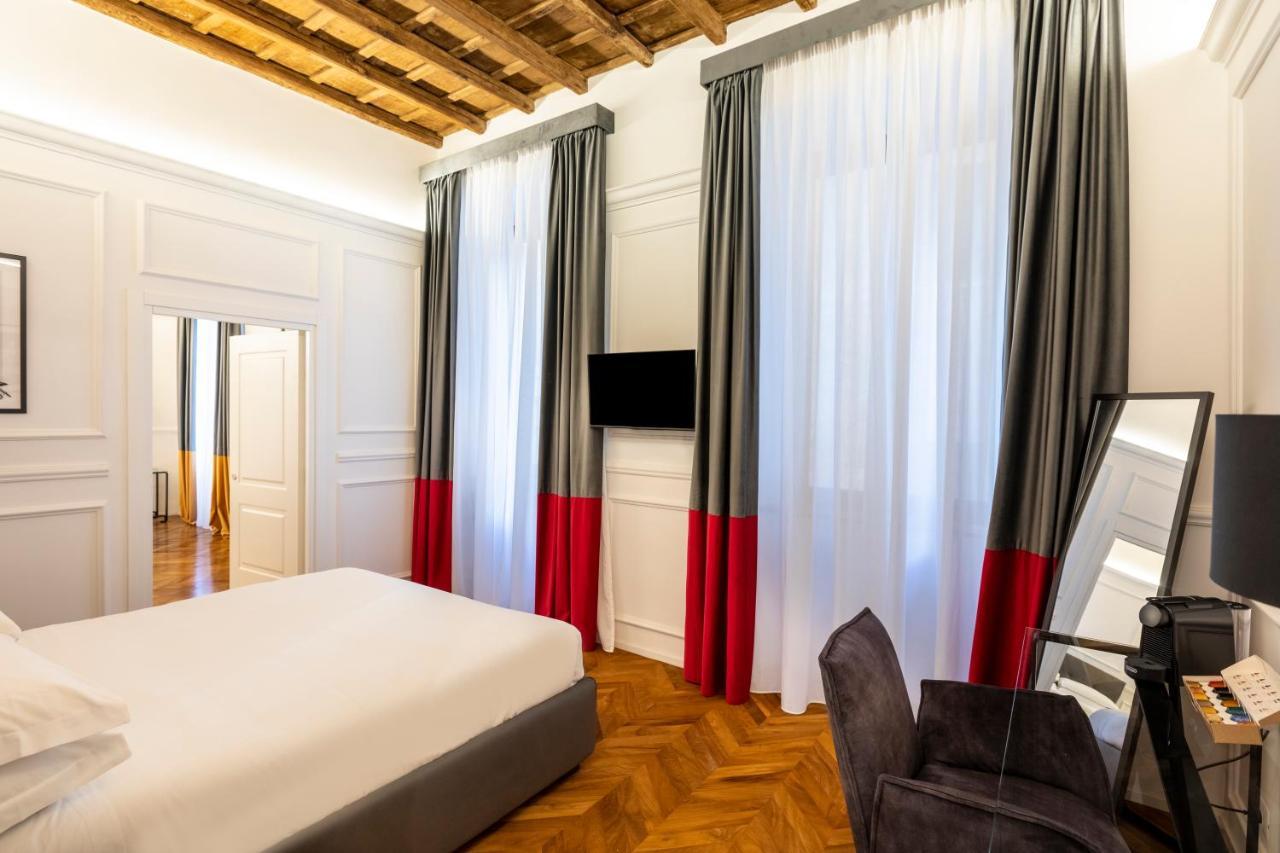 Largo Arenula Suites Rome Bagian luar foto